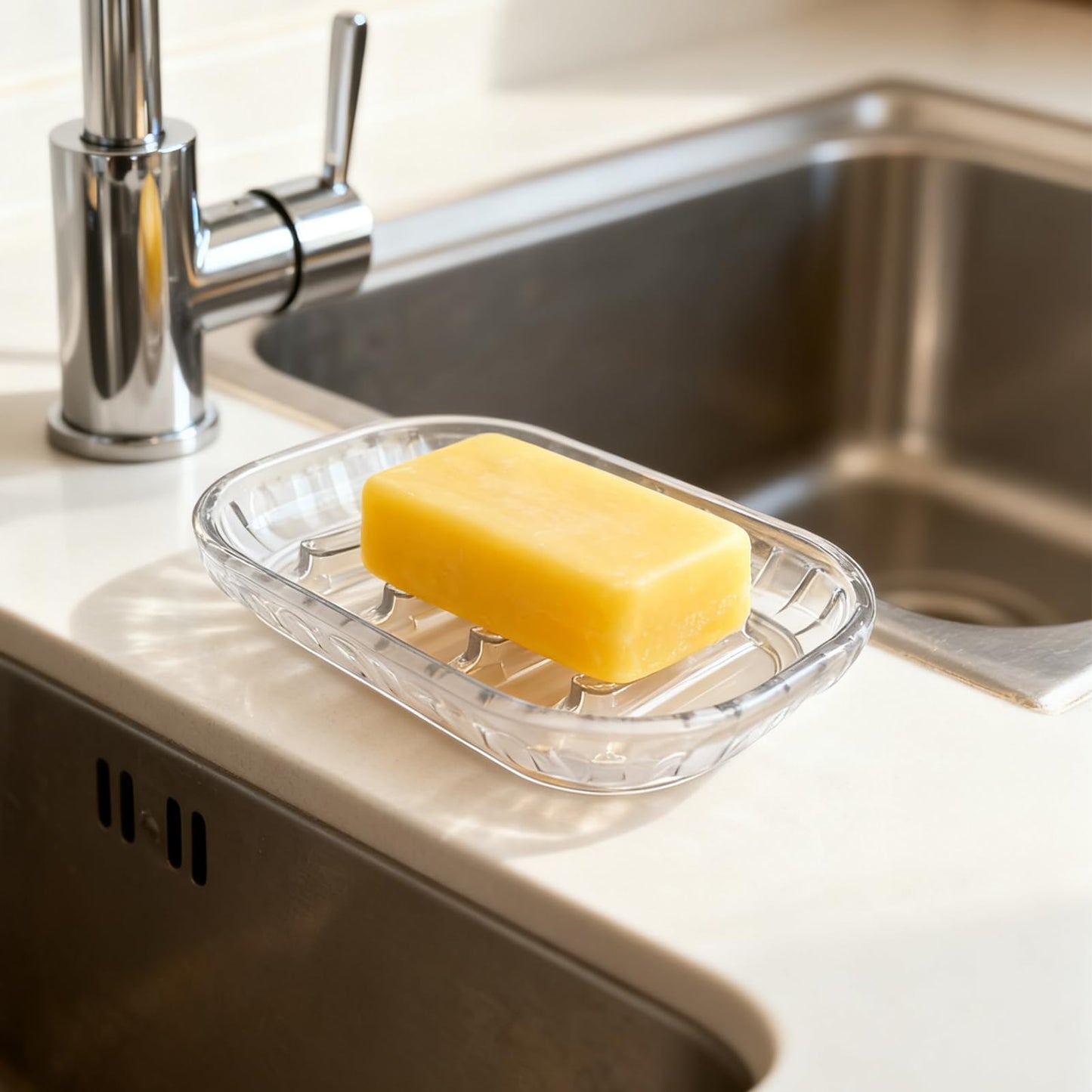 AMUONTY 2 Pack Soap Dish Holder for Bar Soap, Bathroom Soap Dishes Bar Soap Holder Tray, Soap Dishes for Shower Bathroom, Kitchen Sink Soap Dish, Clear