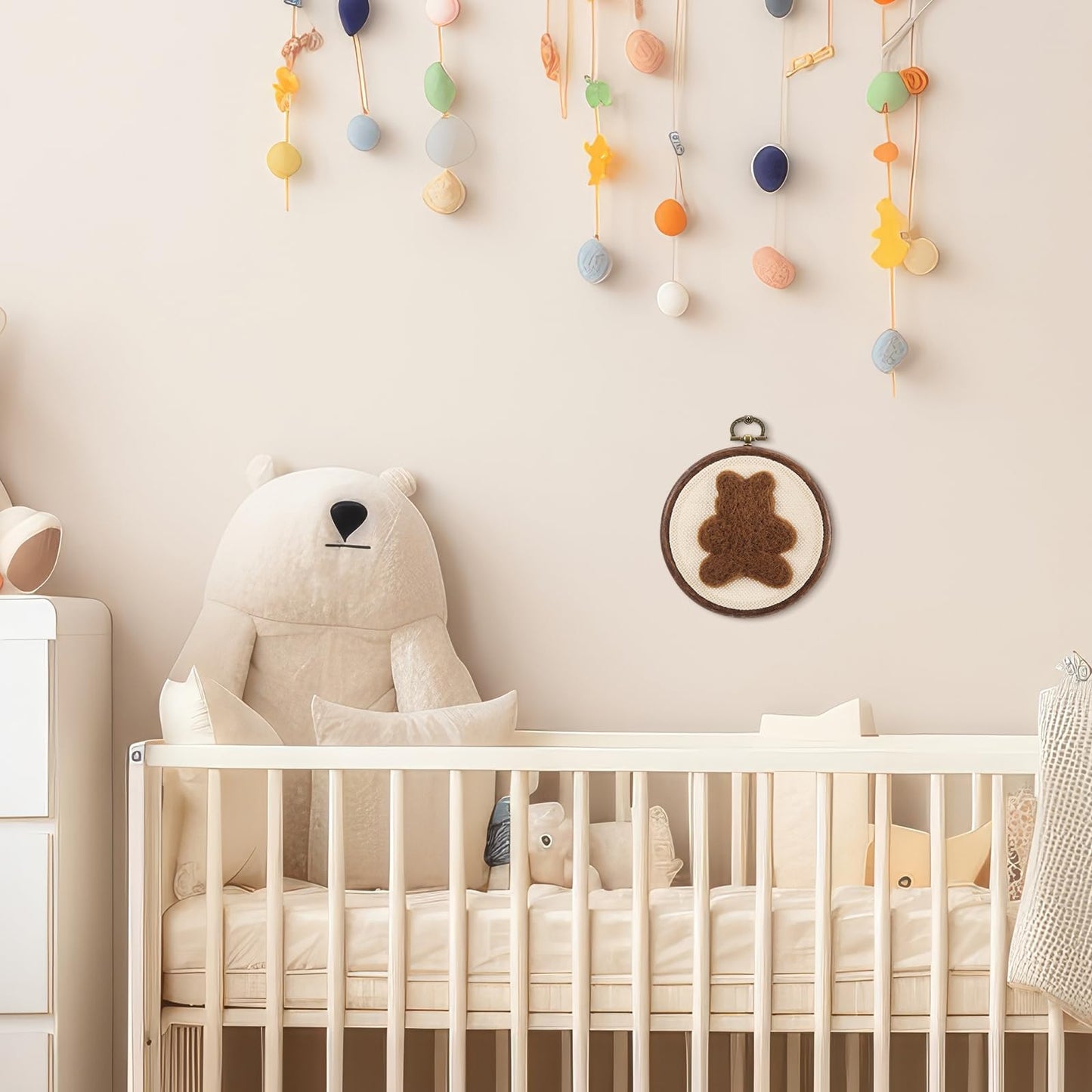 Chunful Felted Bear Nursery Wall Decor Cute Wall Art Decorative Artwork for Nursery Themes Bathroom Living Room Classroom Home Decoration