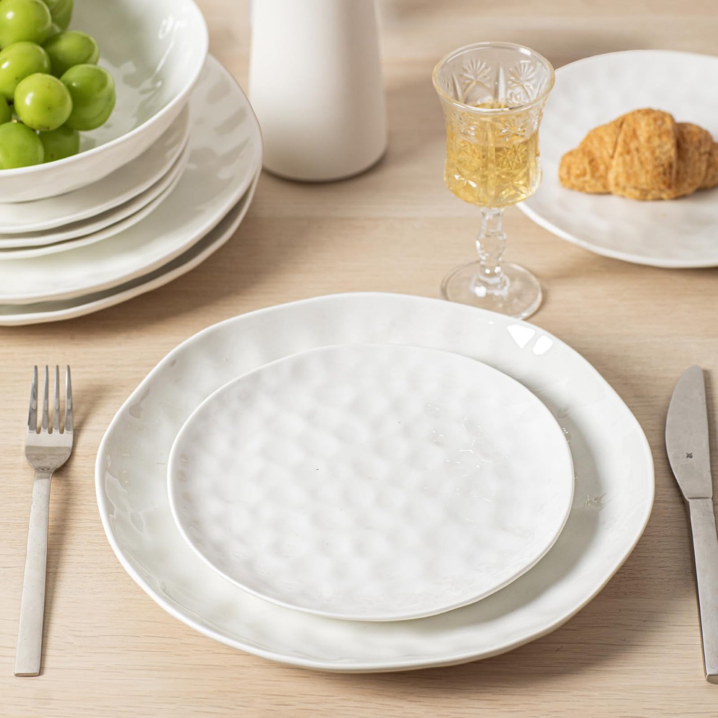 HOMBENE Dessert Pasta 8 Inches Set for 6, Sun-glitter Style, Salad Plates, Porcelain Round Shaped Dinner Plates for Kitchen, Porcelain Dinner, Microwave & Dishwasher Safe, White