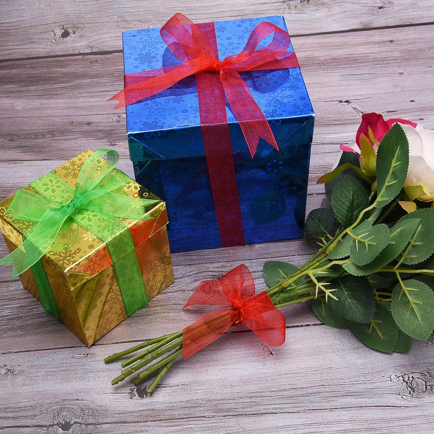 Livder 4 Rolls 200 Yard Christmas Red Green Organza Ribbons for Gift Wrapping, Room Decoration