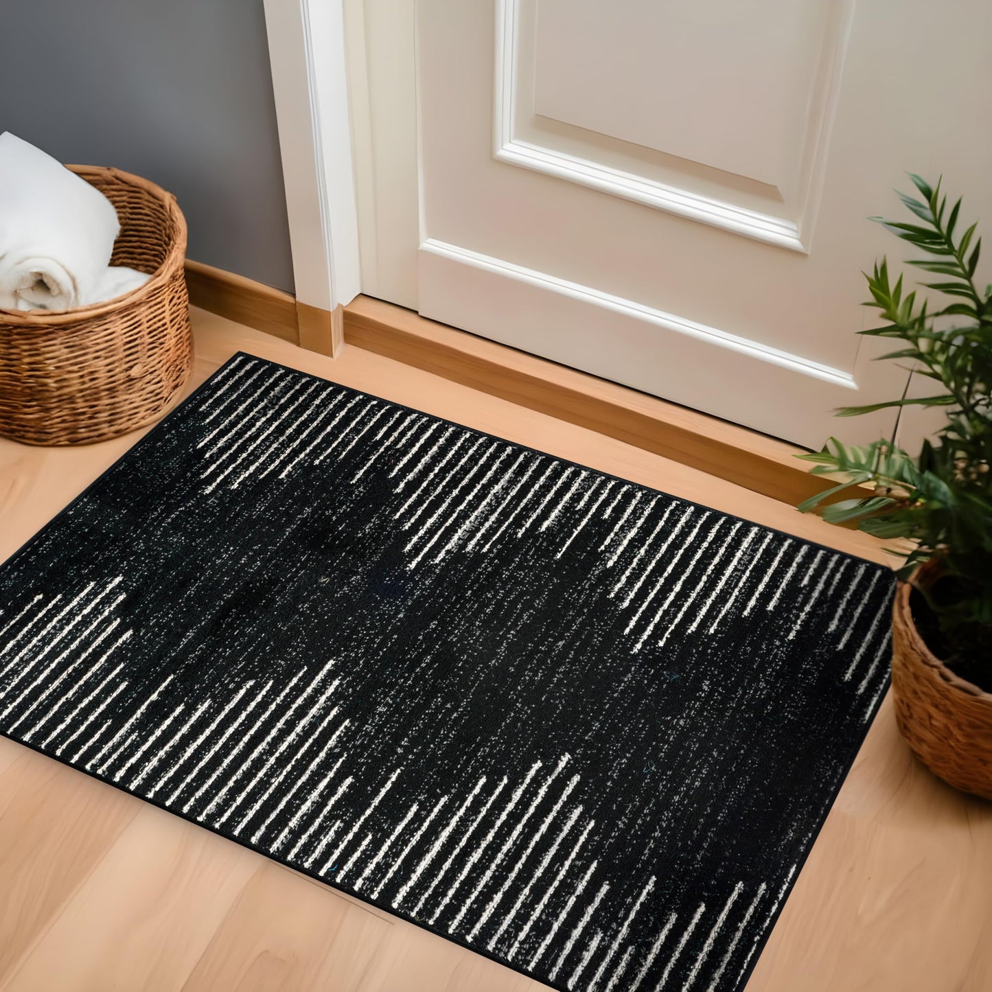 Rugshop Bohemian Stripe Stain Resistant High Traffic Living Room Kitchen Bedroom Dining Home Office Area Rug 2'7" x 4' Black