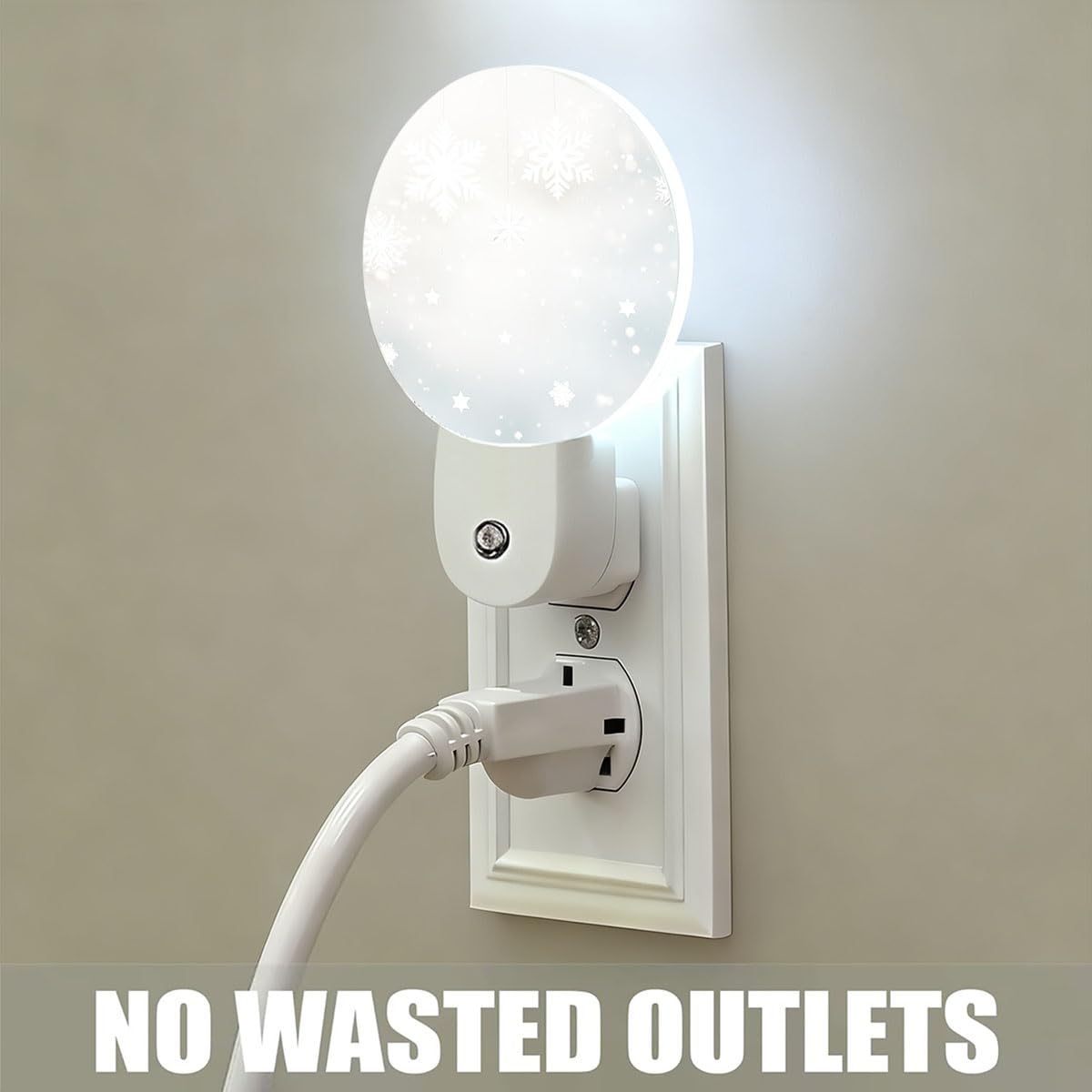 Olikked Plug-in Winter Wonder Snowflake Scene Night Light Snowy Landscape Nightlight with Dusk to Dawn Sensor, Auto On/Off 0.5W Energy-Saving LED Lighting for Men Women Boys Girls Gift
