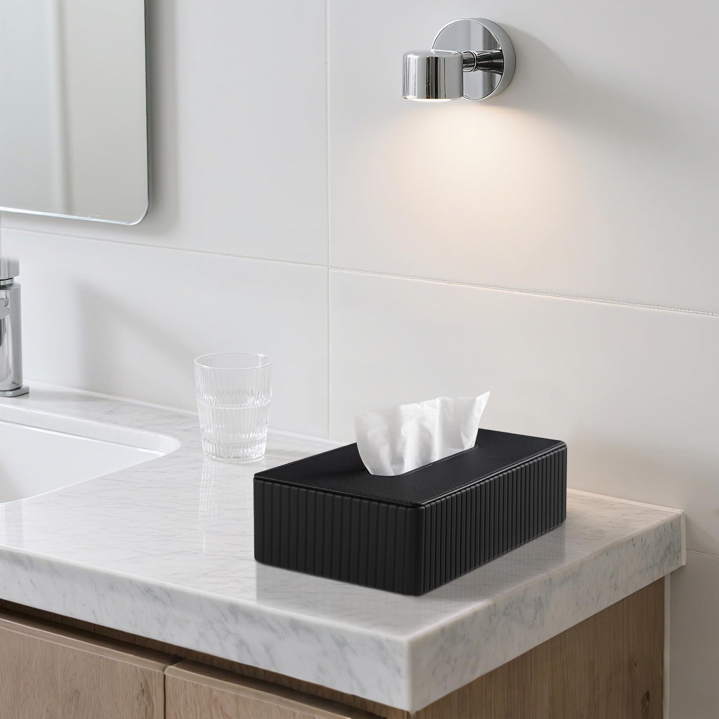 NICLNGSH PU Leather Short Tissue Box Cover Rectangle, Small Tissue Box Holder with Magnetic Closure, Decorative Rectangular Tissue Holder for Bathroom Car Office (Black)