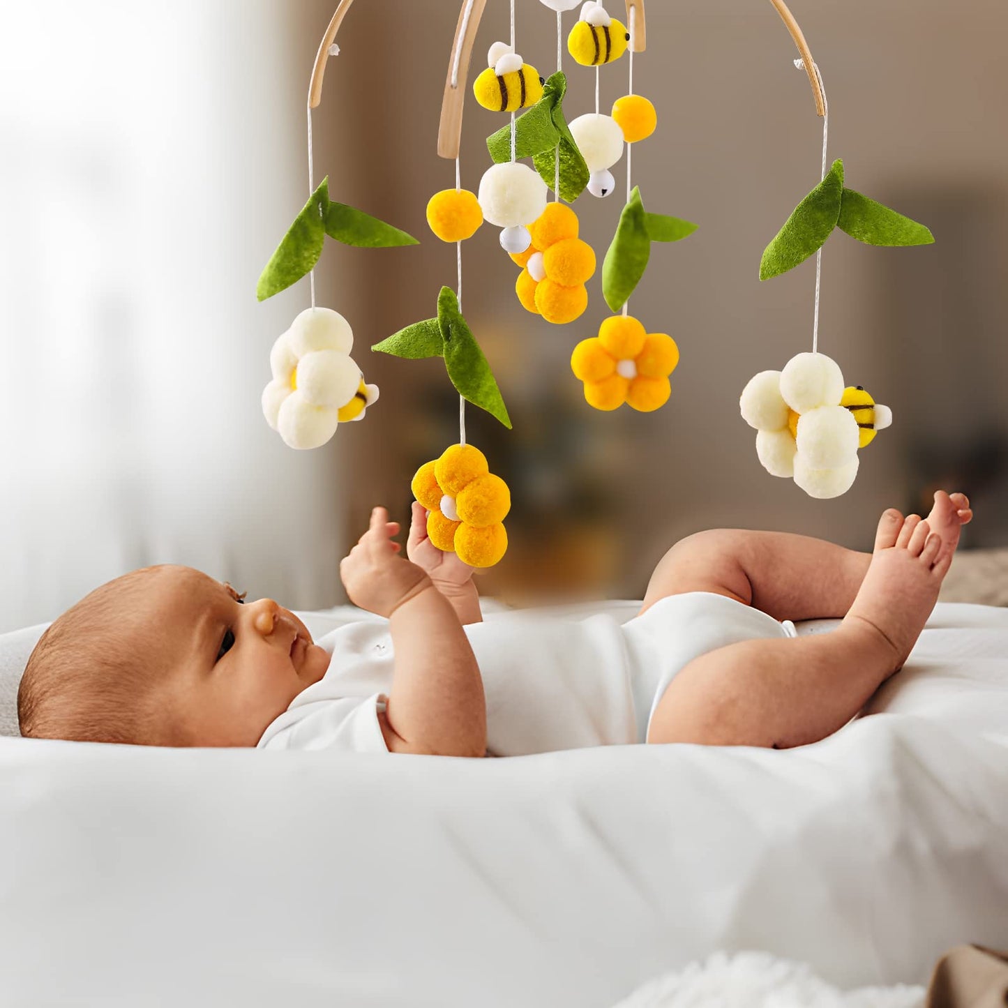 Baby Bee & Flower Crib & Bassinet Mobile - Soothing Nursery Decor for Girls & Boys - Ages 0 & Up