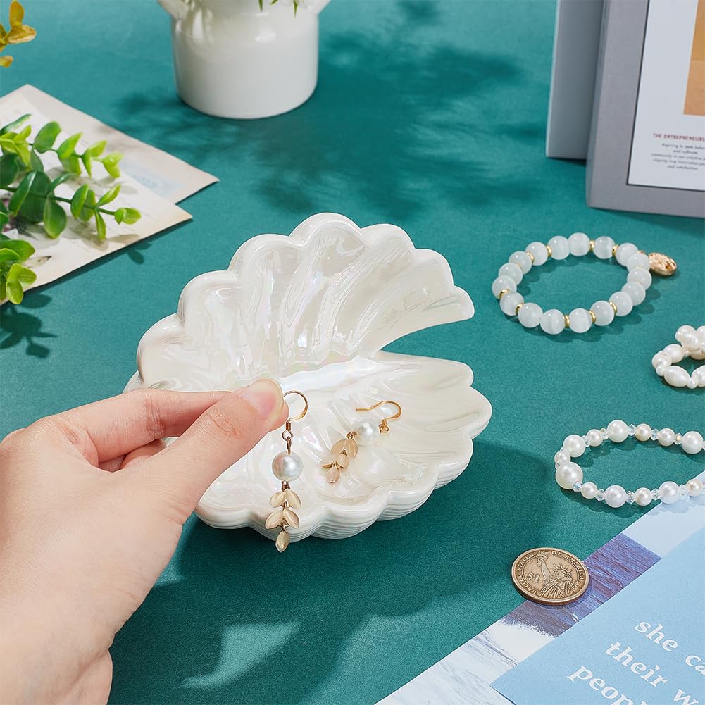 NBEADS Shell Shape Ceramic Jewelry Tray, White Shell Trinket Dish Ceramic Ring Earring Holder Ocean-themed Decorative Trinket Plate for Rings Earrings Necklaces Bracelet Jewelry Watch Keys