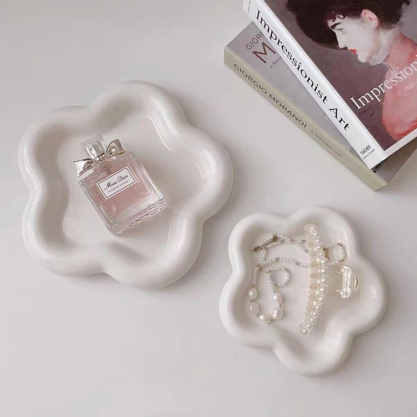 BESSKON Small Ring Holder Dish, Ceramic Jewelry Dish Tray, Flower Shape Jewelry Tray for Women, Room Decor Aesthetic Trinket Dish, Wedding Engagement Jewelry Plate Bowl for Earrings Keys Perfume Gift