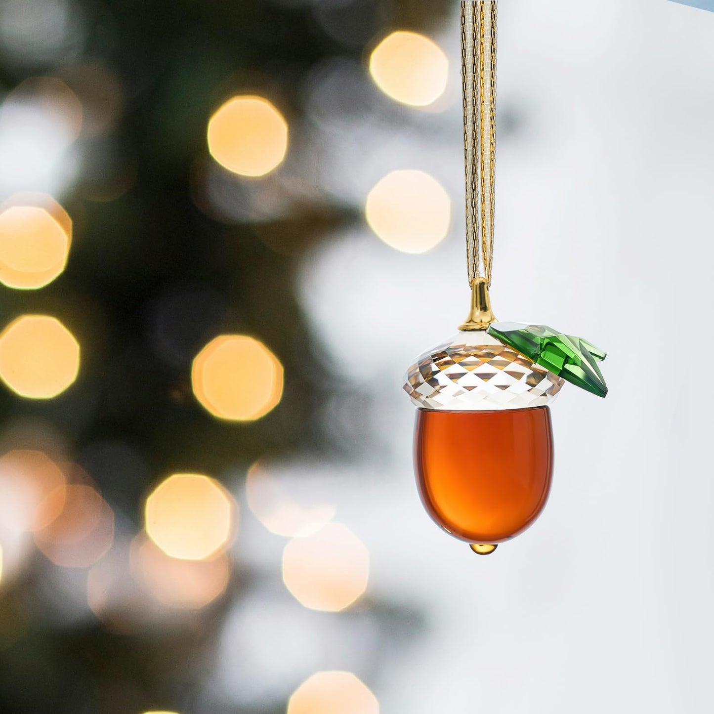 Crystal Acorn Christmas Tree Hanging Ornament Glass Acorn Hanging Ornament Transparent Sun Catcher for Home Window Outdoor Garden