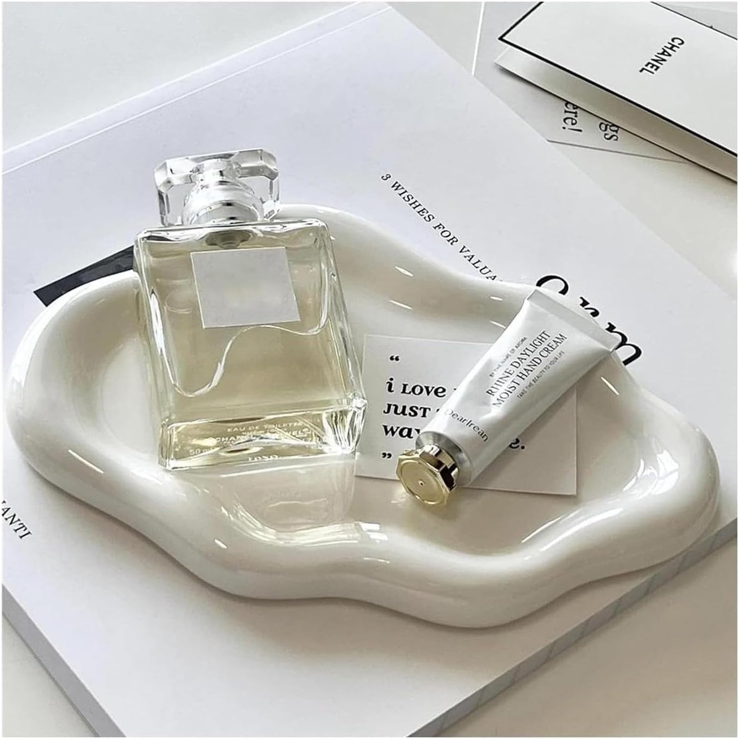 BESSKON Small Jewelry Dish for Women, Gifts for Mom, Ceramic Jewlery Tray Ring Holder, Vanity Ring Dish Cute Cloud Tray, Nightstand Decor Trinket Bowl for Earrings, Perfume, Keys, White Jewelry Plate