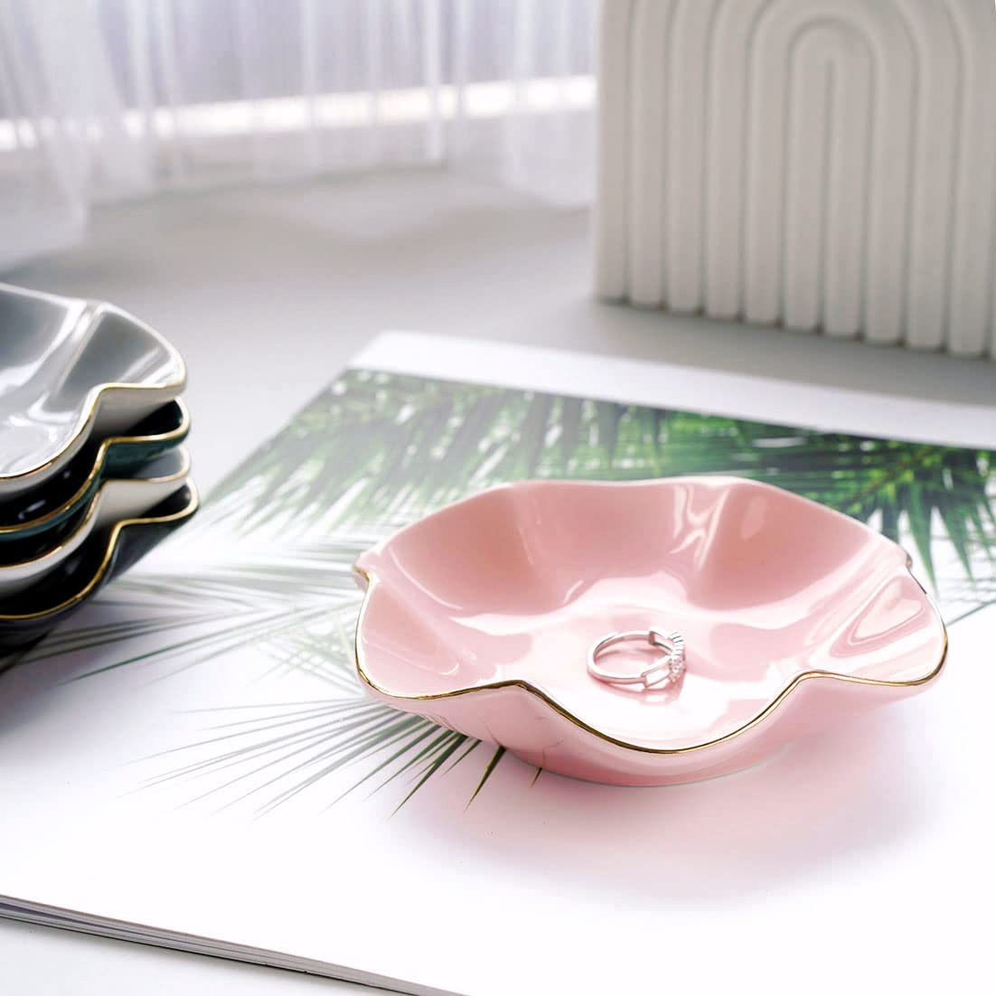 HANKOR 4.7 inch Small Ring Dish, Ceramic Jewelry Holder Tray, Pink Catch All Trinket Bowl for Keys Rings Earrings