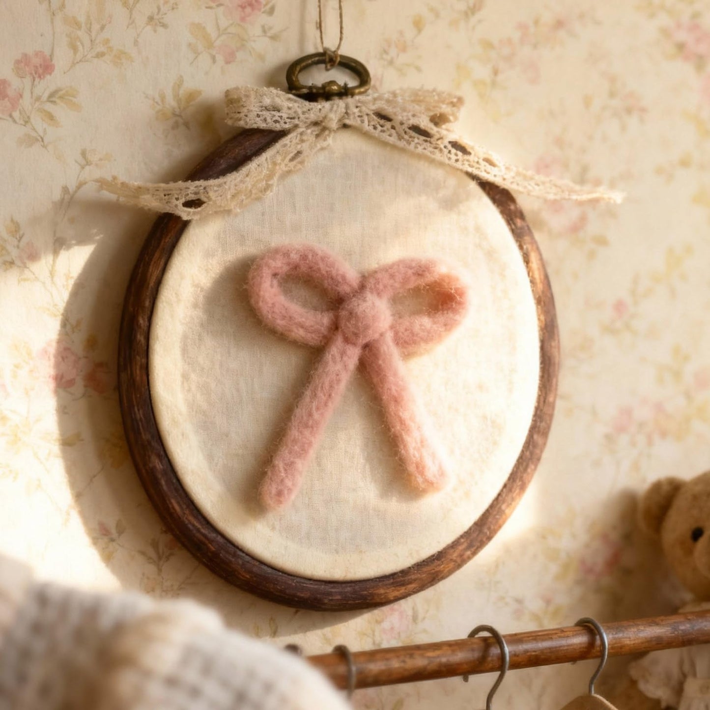 Soulchen Felted Pink Bow Nursery Wall Decor 5 x 6 Inch Cute Coquette Bow Pink Christmas Decor Wall Art Decorative Artwork for Nursery Bathroom Living Room Baby Room Bedroom Farmhouse Decoration