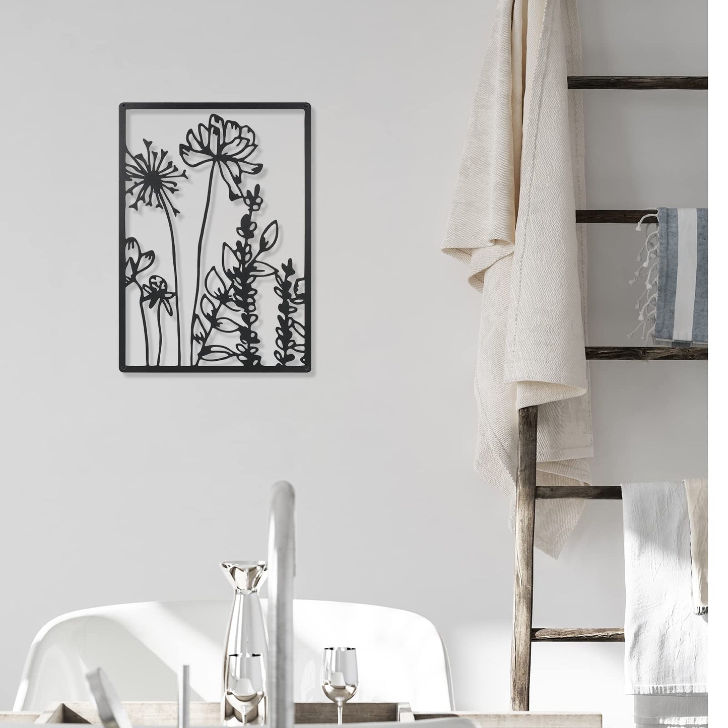 Therwen 3 Pcs Black Metal Wall Art Minimalist Wall Decor for Bedroom Flowers Decor Hanging Flower Bathroom Art Flower Line Sculpture Kitchen Decoration 16.5 x 9.8 Inch(Cute Style)
