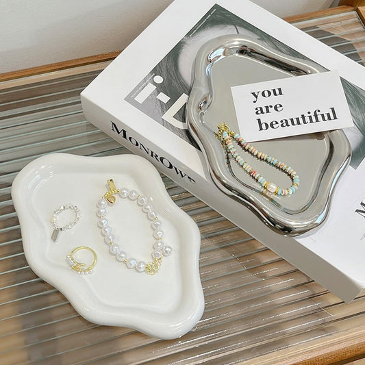 BROSEBEAQ Ceramic Jewelry Tray, Cute Cloud Tray, White Trinket Dish, Ring Holder for Vanity Bathroom Nightstand Decor, Small Ring Dish Birthday Gifts for Women, Jewlery Plate Bowl for Keys, Candles