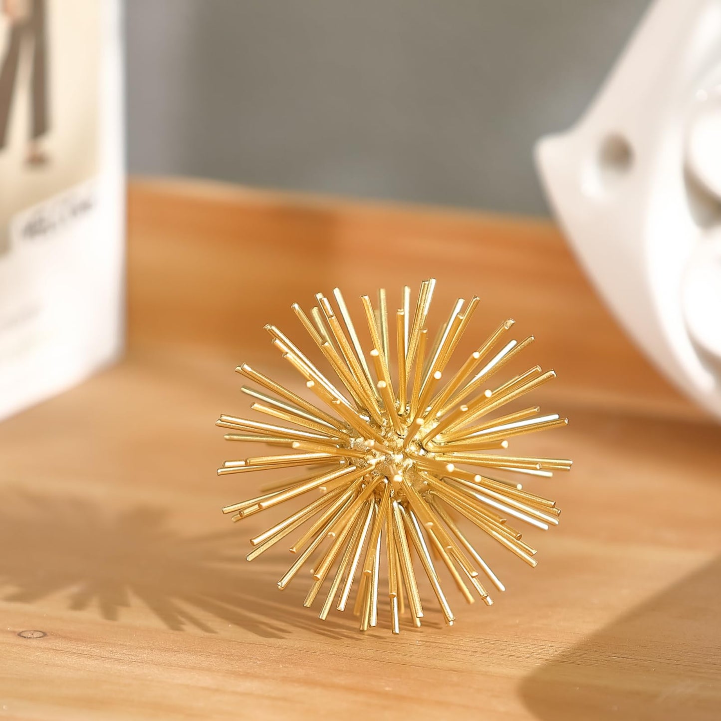 MOCOME Gold Sphere Decor, Metal Gold Starburst Tabletop Sculpture Decor, Modern Metal Starburst Centerpiece, Spike Ball Decoration for Home Decor