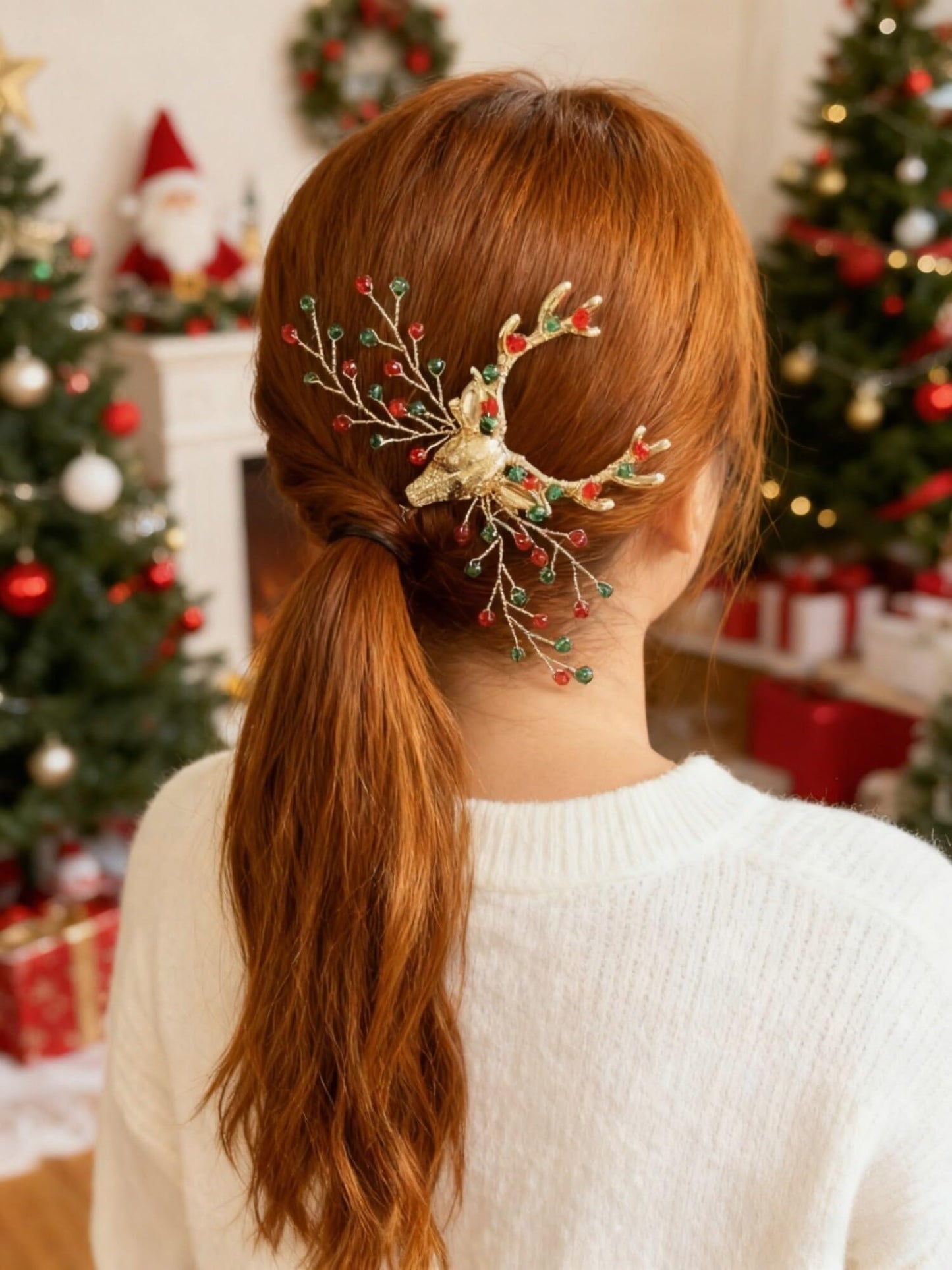 Reindeer Antler Hair Comb with Red Green Beads Gold Christmas Antler Side Comb for Women Cute Xmas Headpiece Red Bridal Accessories for Wedding Birthday Festive Party