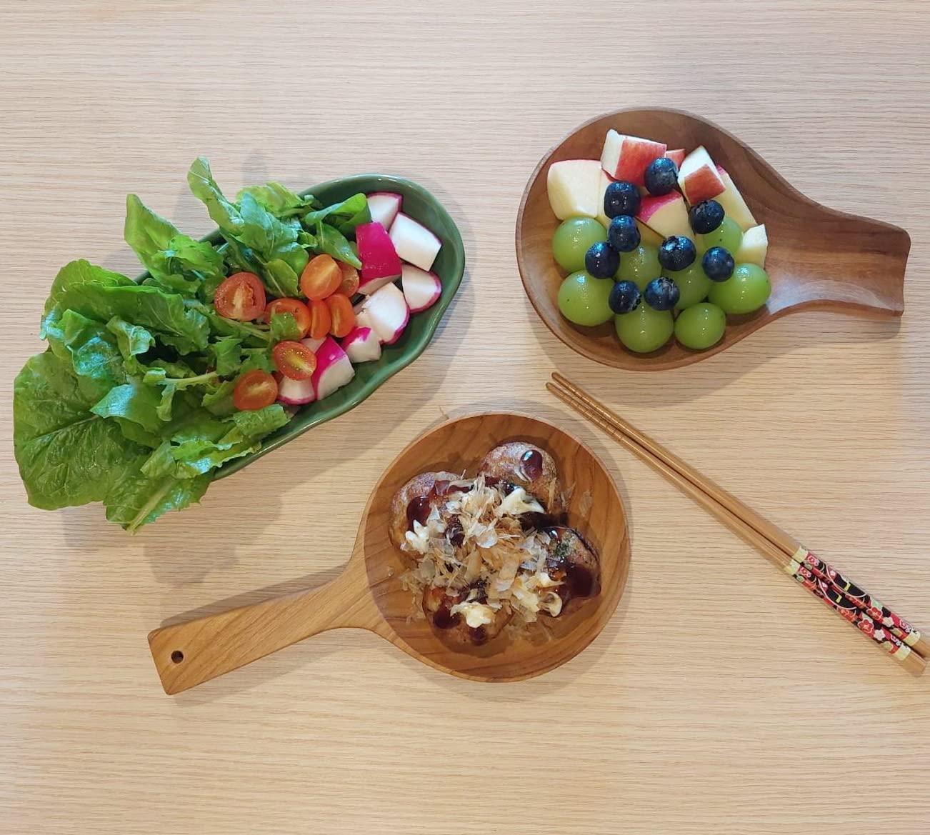 Cozinest Spoon Rest for Stove Top, Teak Wood Spoon Holder for Countertop, Ceramic Spoon Rest for Kitchen Counter, Serving Platter Décor Display Fruit Snacks Appetizer Wood Green Leaf (Wood)