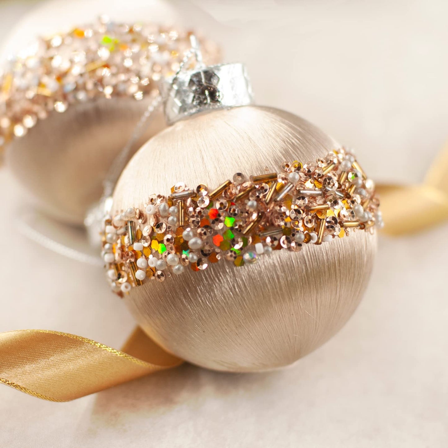 Fsforcar 12 Pcs Satin Christmas Balls, Silk Christmas Tree Hanging Ornaments, Luxury Home Decorations for Xmas Tree Wreath Garland Holiday Wedding Party Decoration (Champagne)