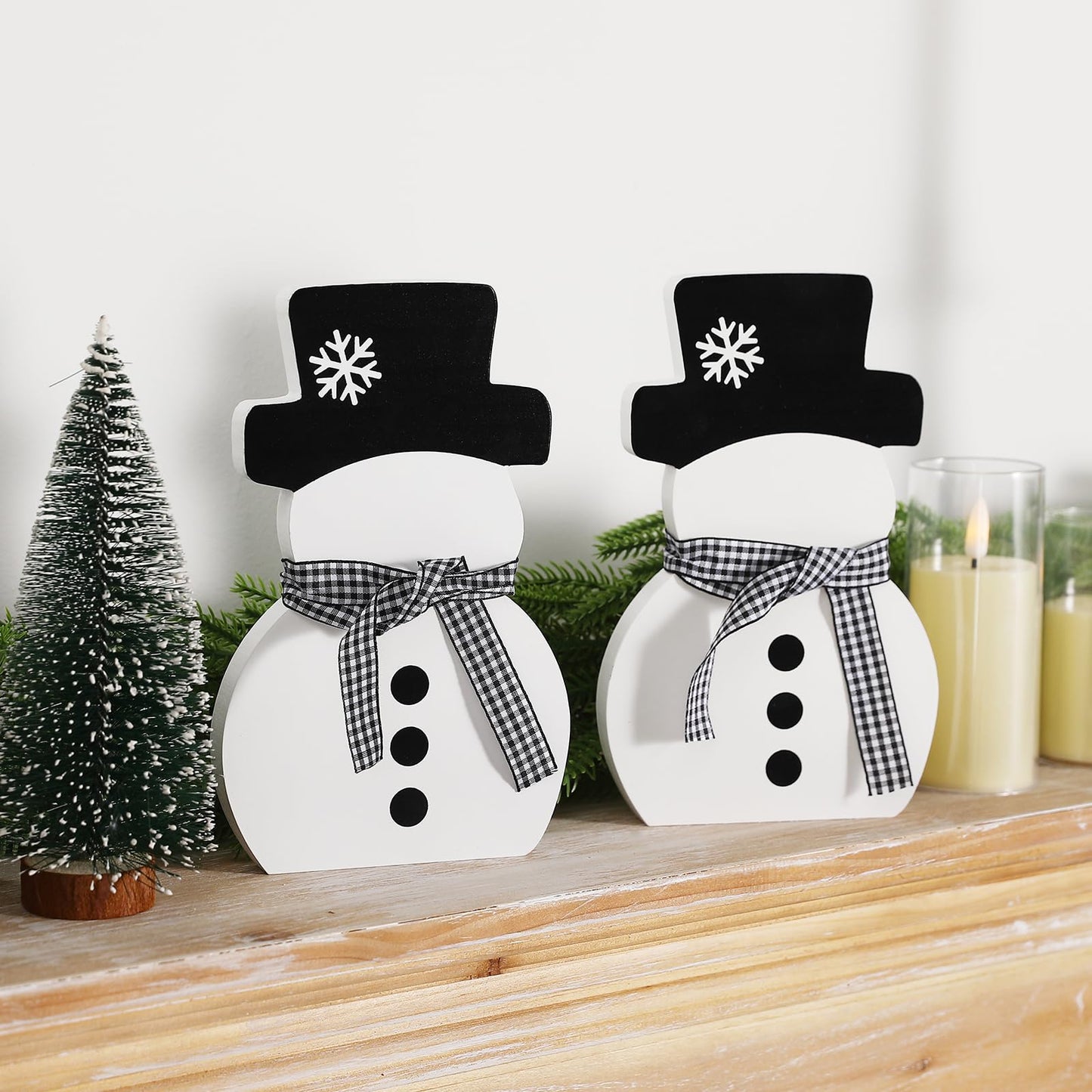 Christmas Decorations-2pcs Winter Wooden Snowman Signs Winter White Standing Farmhouse Snowman for Office Table Mantle Home Xmas Party Decor