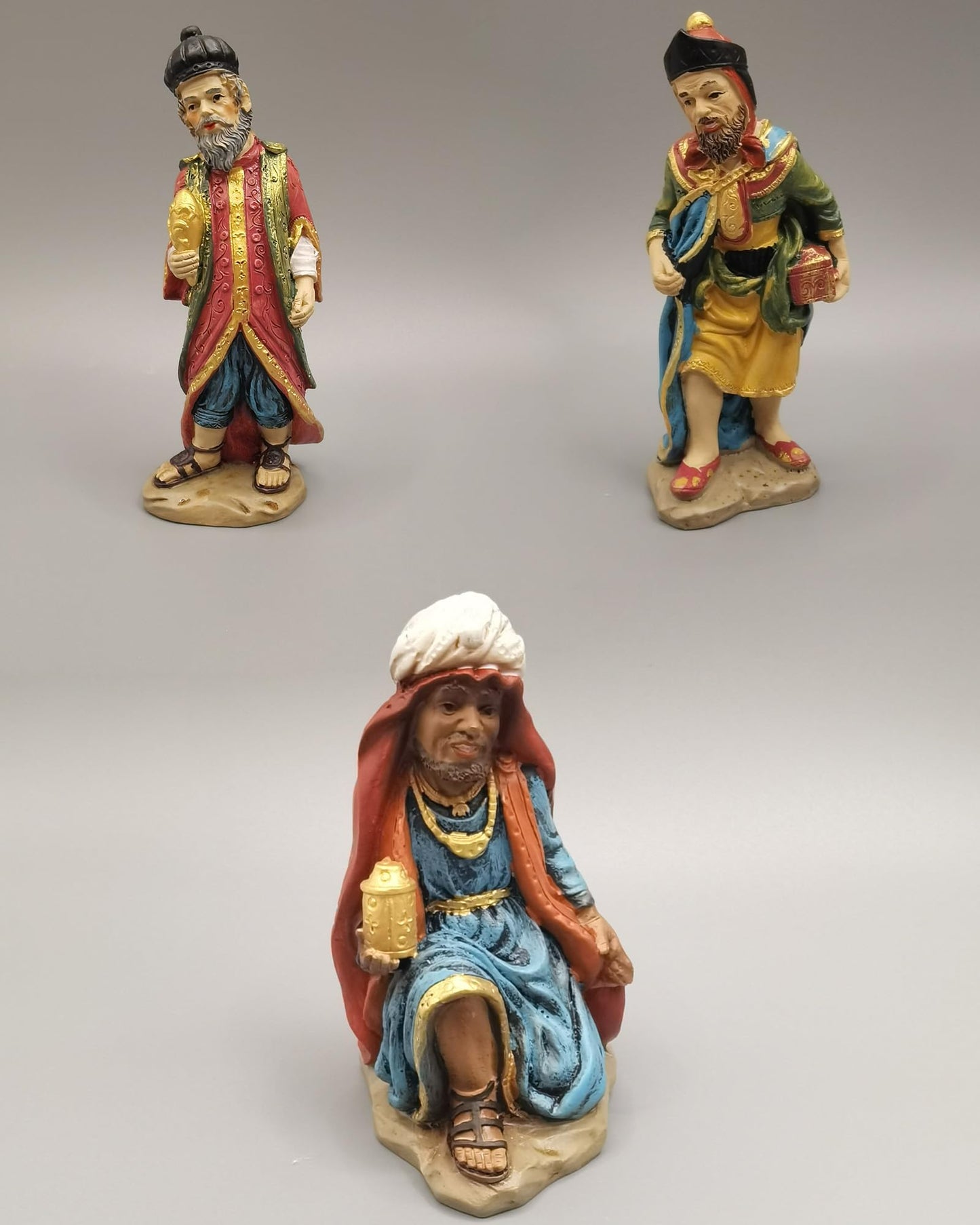 GoddenMene 11-Piece Nativity Set - Hand-Painted Resin Holy Family Figurines, Complete Christmas Nativity Scene with Angel, 3 Kings, Shepherds & Animals for Home Decor & Gifts