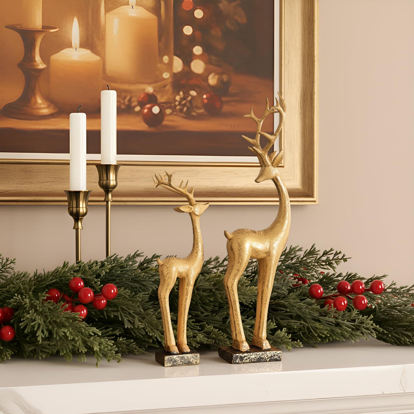 Pawliss Resin Christmas Table Decor: 2pcs Golden Christmas Reindeer Figurines Set, Luxury Glitter Tabletop Centerpiece Ornaments, Farmhouse Winter Holiday Home Office Mantel Decor Party Supplies Gifts