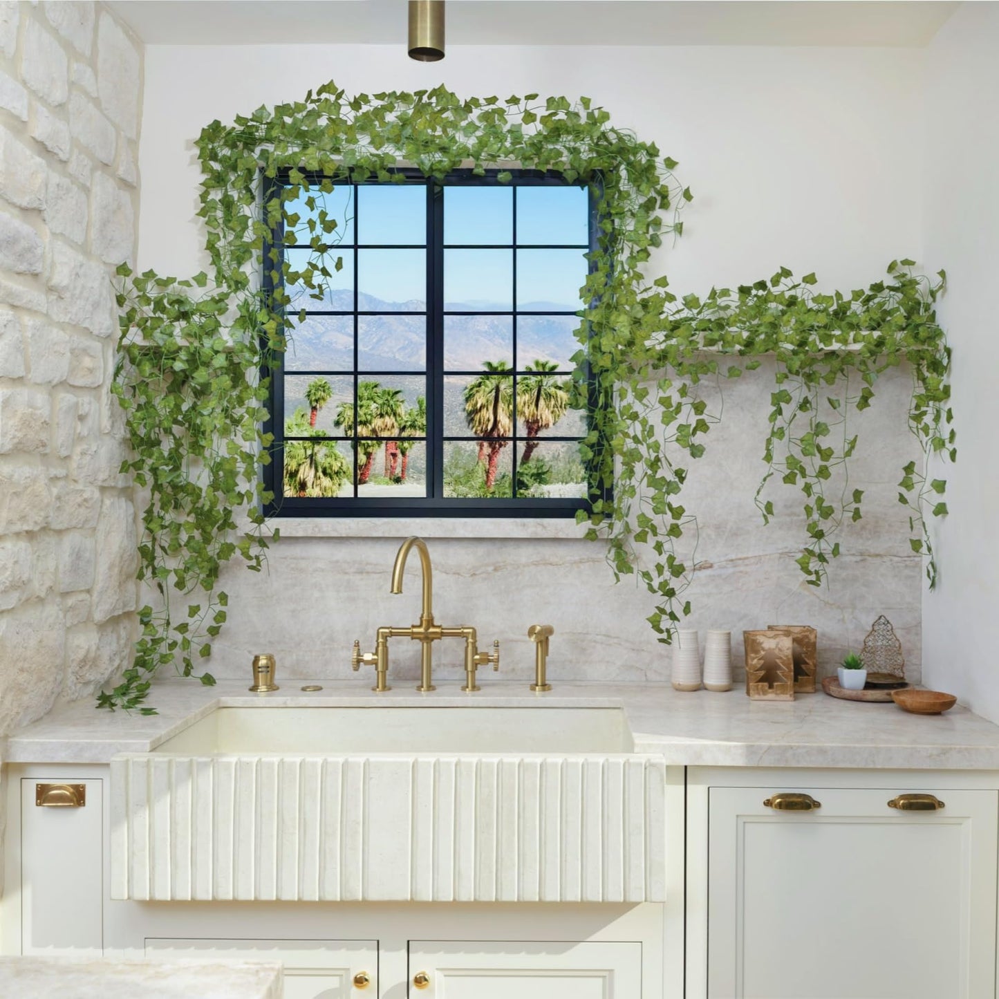 CQURE 24 Pack 168Ft Artificial Ivy Fake Vines,Ivy Garland Greenery Garland Fake Hanging Plants Vines Aesthetic Green Leaves for Bedroom Wedding Party Garden Wall Room Decor