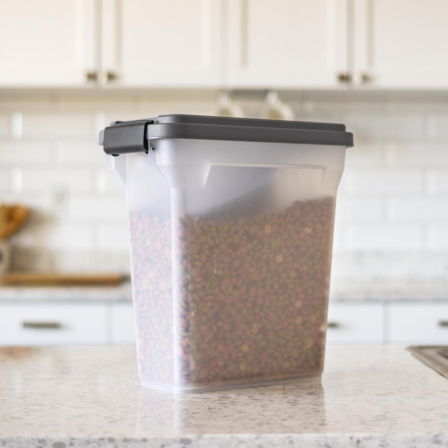 IRIS USA Dog Food Storage Container, Airtight Lid, 2-Cup Scoop, Up to 13 Pounds Pet Food Storage, Versatile Pet Food Bin, Treats, BPA Free, Dark Gray