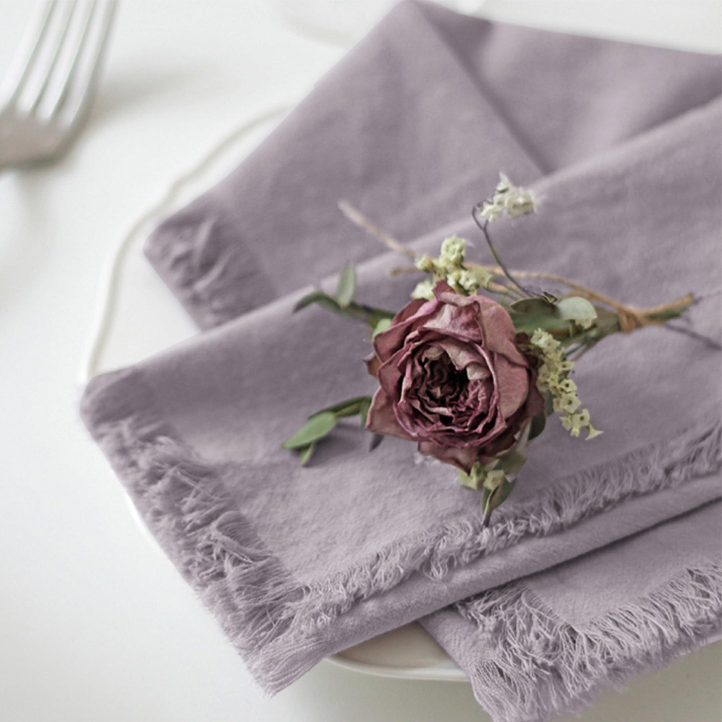 Ayuzawa Handmade Cloth Napkins 100% Cotton with Fringe，Delicate Napkins for Dinners, Parties, Weddings and More，18 x 18 Inch Set of 4 - Lavender
