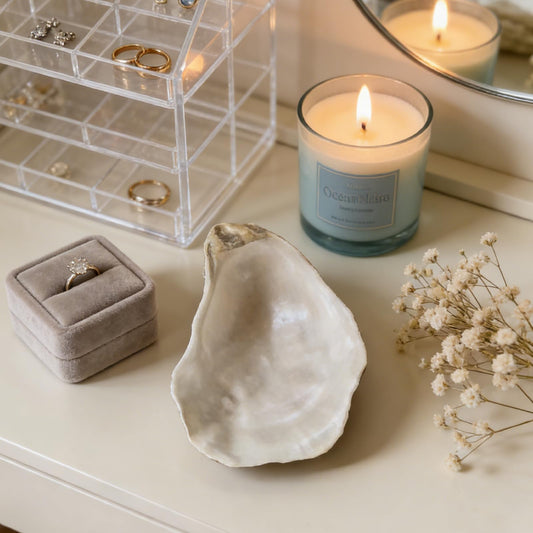 Cynkeyee Decorative Bowl Home Decor - Ceramic Shell Small Key Bowl Candy Bowls for Entryway Table, Kitchen Counter Bookshelf Coffee Table Decor 6.5x5x3 Inch