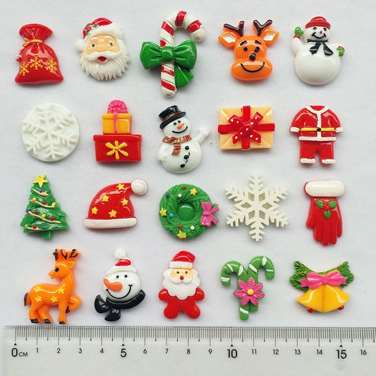 Dandan DIY Random 20pcs Mix Lots Christmas Tree Snow Beer Resin Flatback Button Art Album Flatback Scrapbooking Embellishments DIY Decoration Scrapbooking Craft