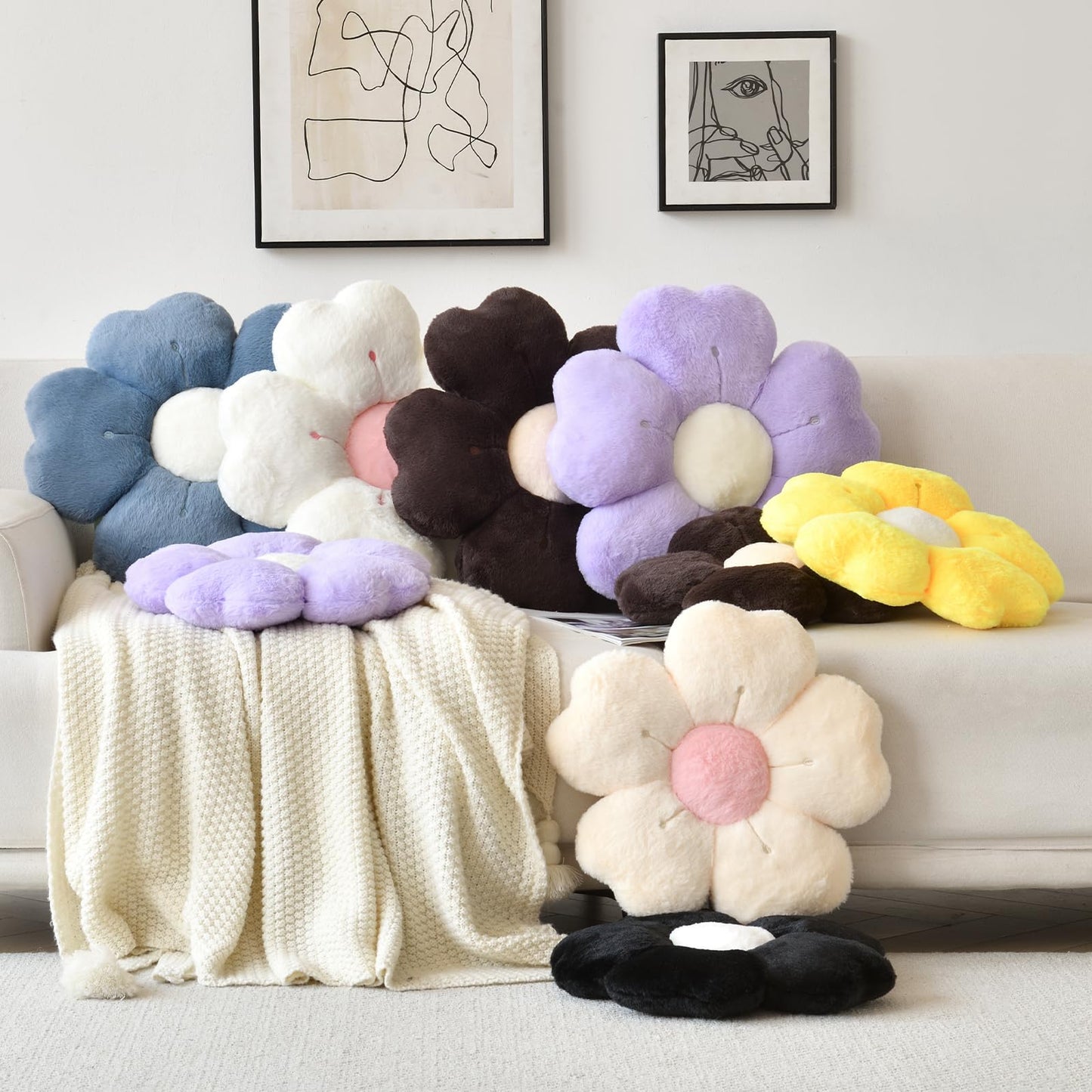 Flower Shaped Pillow, Cute Decorative Throw Pillows with Soft Rabbit Fur for Couch Bed Chair Floor, Christmas Pillow Seating Cushions with Room Décor for Bedroom Living Room(19.6 Inches, Brown)