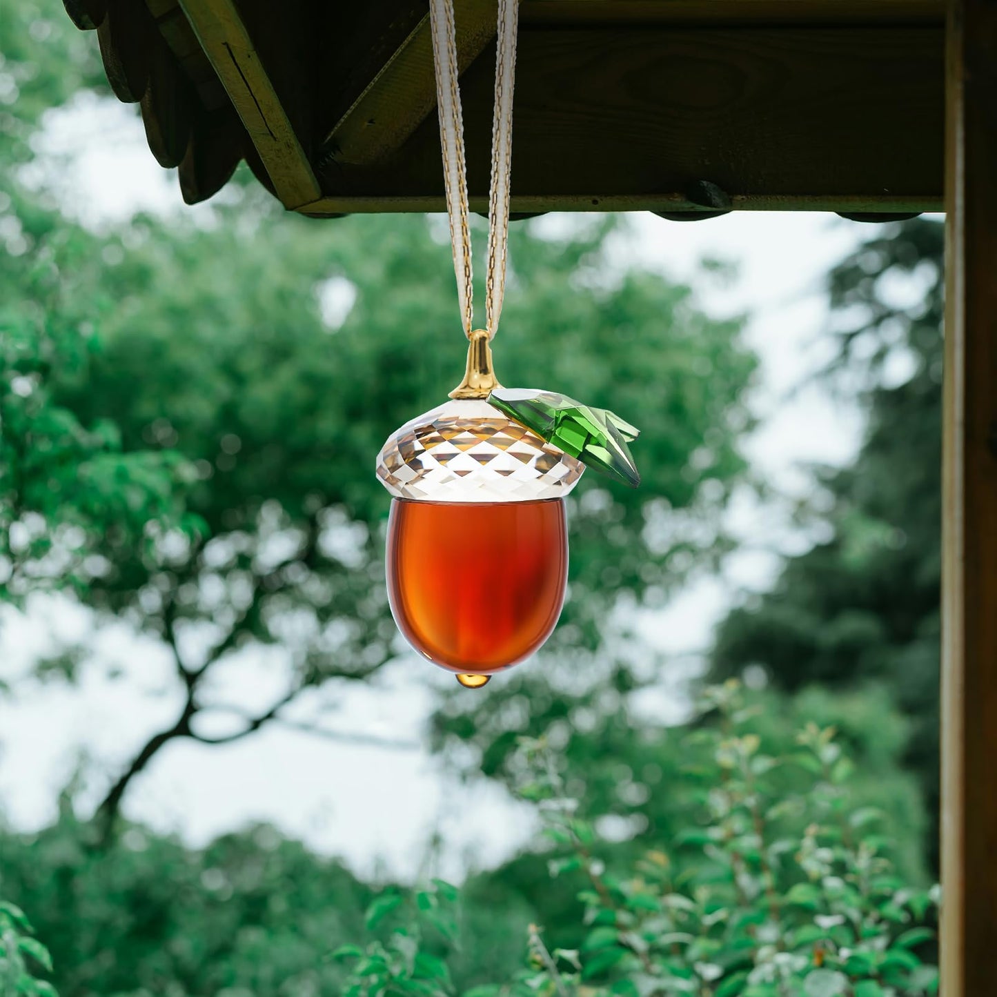 Crystal Acorn Christmas Tree Hanging Ornament Glass Acorn Hanging Ornament Transparent Sun Catcher for Home Window Outdoor Garden