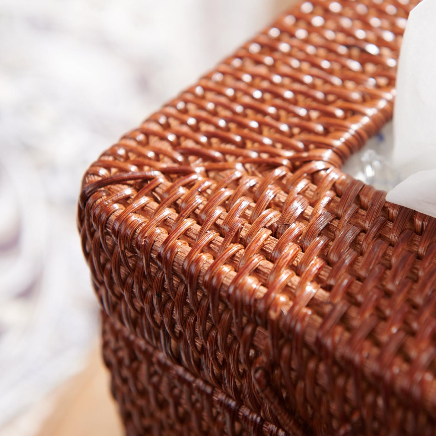Rattan Square Tissue Box Cover, 5.7" x 5.7" x 5", Decorative Woven Facial Tissue Holder with Hinged Top Lid, Brown