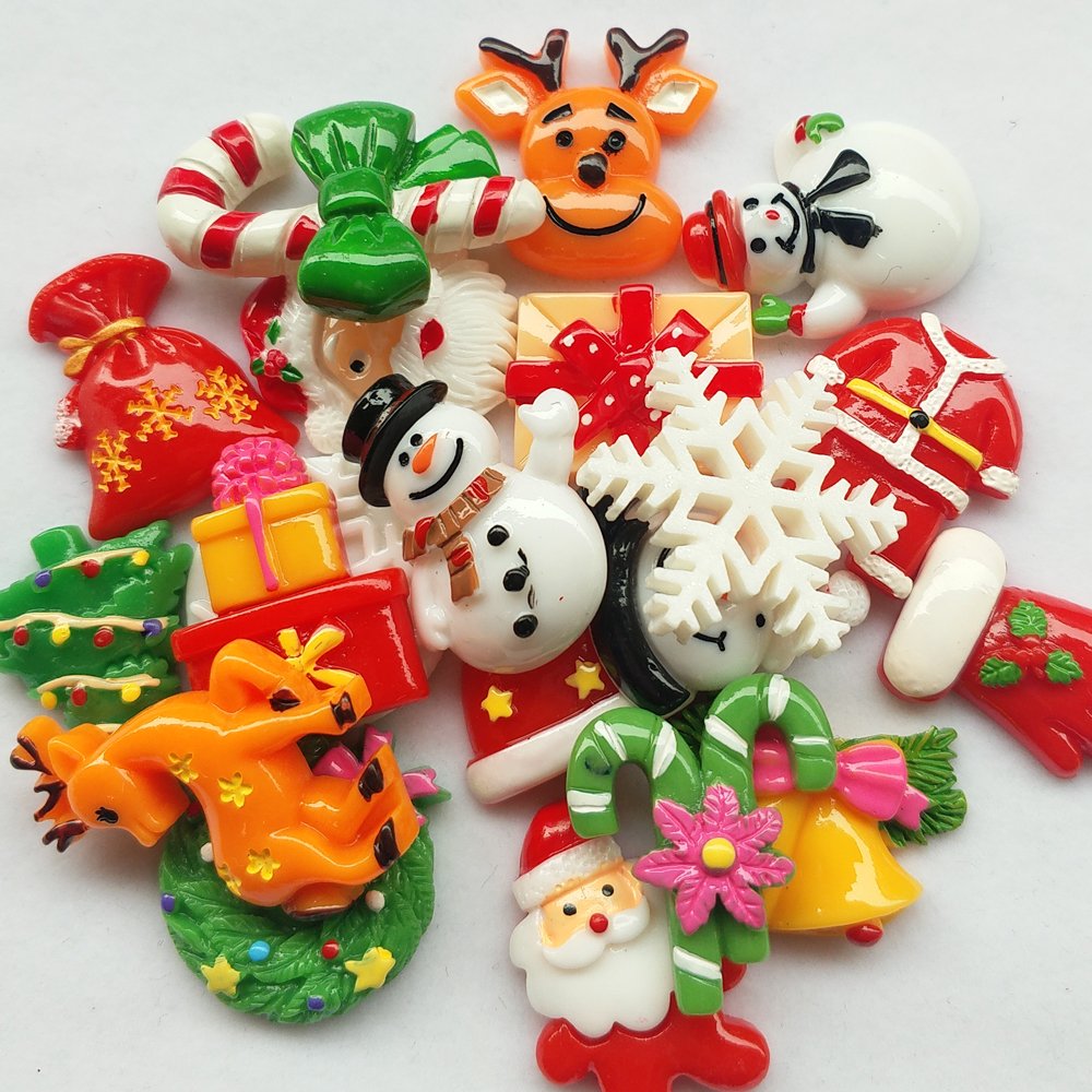 Dandan DIY Random 20pcs Mix Lots Christmas Tree Snow Beer Resin Flatback Button Art Album Flatback Scrapbooking Embellishments DIY Decoration Scrapbooking Craft