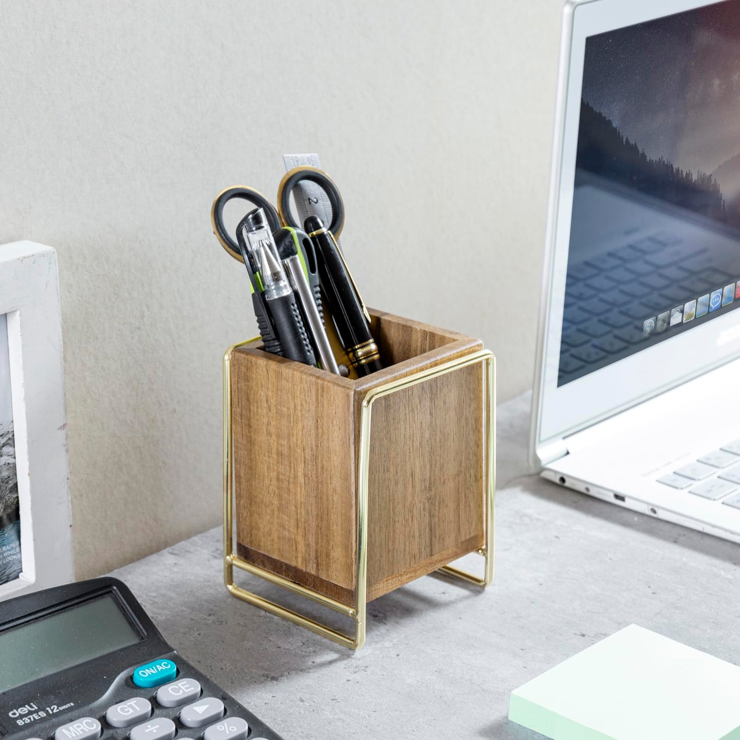 MyGift 3 Inch Modern Premium Solid Acacia Wood and Brass Tone Metal Wire Desktop Pencil Cup, Wooden Tabletop Pen Holder, Office Desk Stationery