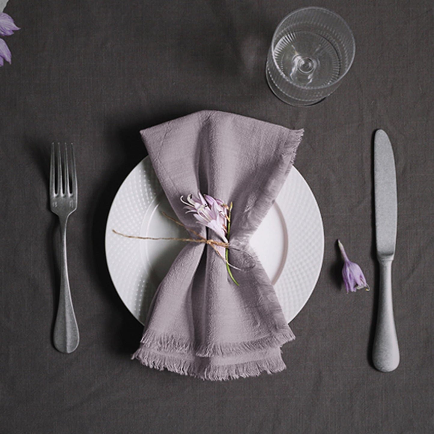 Ayuzawa Handmade Cloth Napkins 100% Cotton with Fringe，Delicate Napkins for Dinners, Parties, Weddings and More，18 x 18 Inch Set of 4 - Lavender
