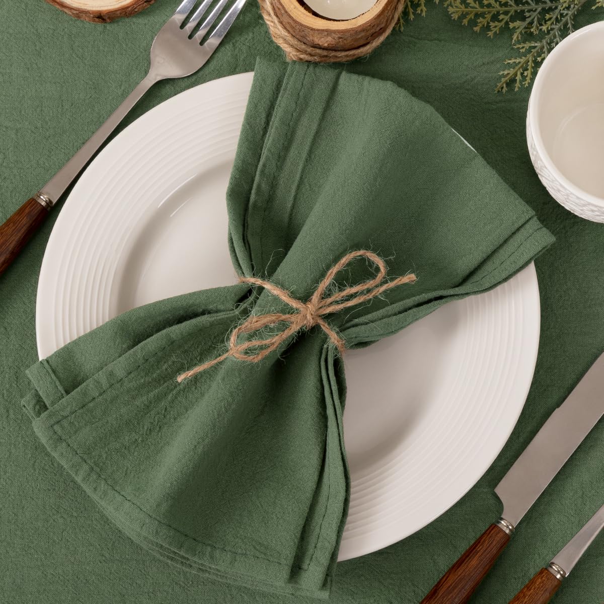 Socomi Cloth Napkins Green Fall Thanksgiving Washable Reusable Bulk Linen Cotton Napkins Set of 4 17"x17" for Wedding Party Bridal Baby Shower Birthday Dining Table Decorations