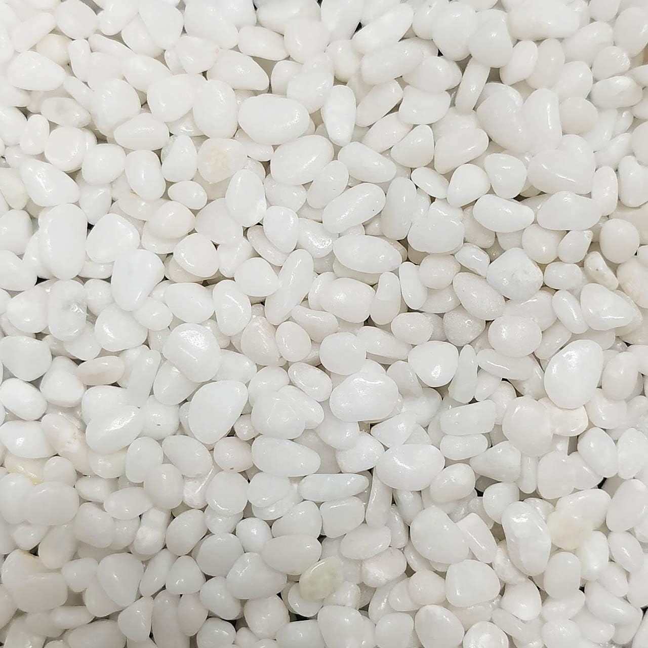 Natural Polished Decorative White Pebbles - Small Stones 3/8" Gravel Size,River Rocks Pebbles for Plants, Home DIY Decor,Aquarium Gravel,Vase Fillers,Fairy Garden,Landscaping Outdoor Stones.