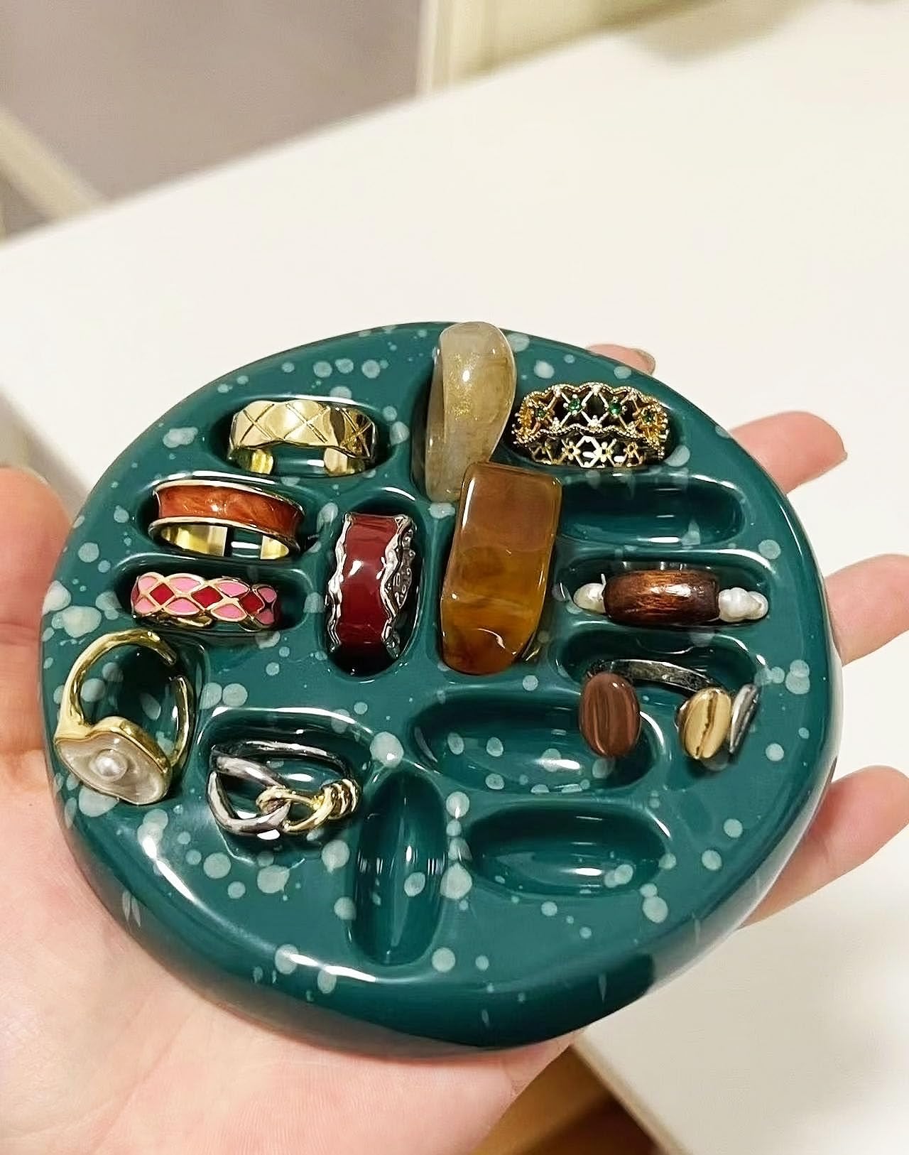 gugululu Ceramic Ring Tray, Handmade Green Ring Dish Rings Holder Ins Blogger Same Rings Organizer Plate 15 Slots Decorative Jewelry Tray for Birthday Mother's Day Gift (dark green)