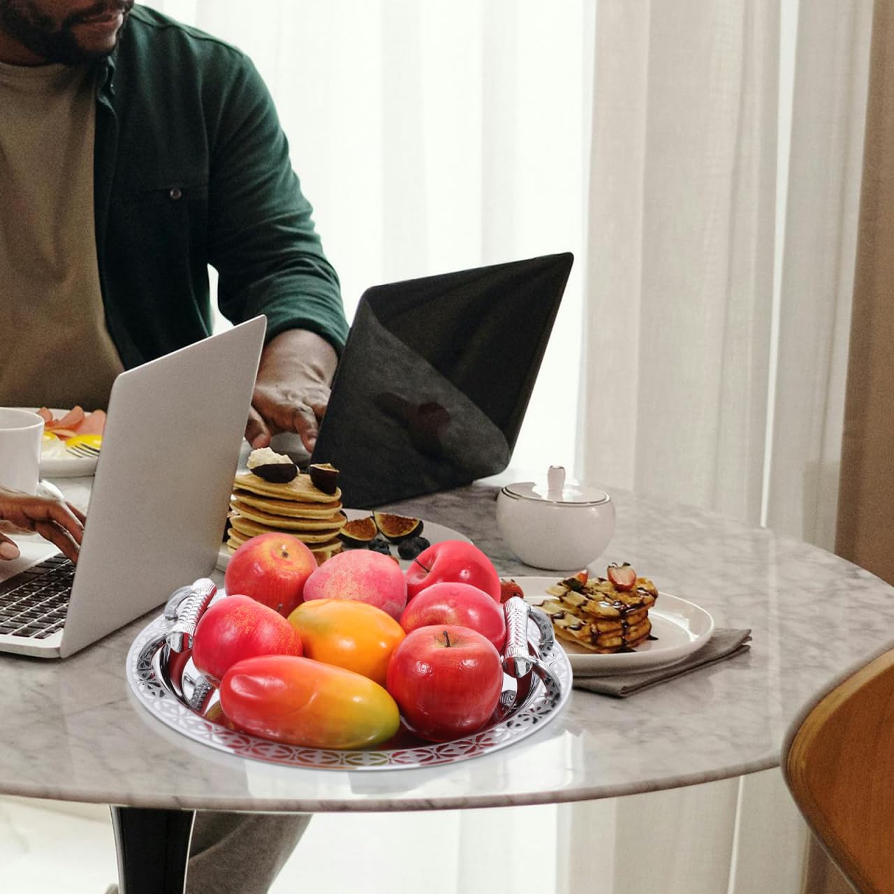 SHOWERORO European Style Round Pattern Serving Tray 13.18In Fruit Plate for Snacks Desserts and Home Storage Decorative Tray for Kitchen and Living Room