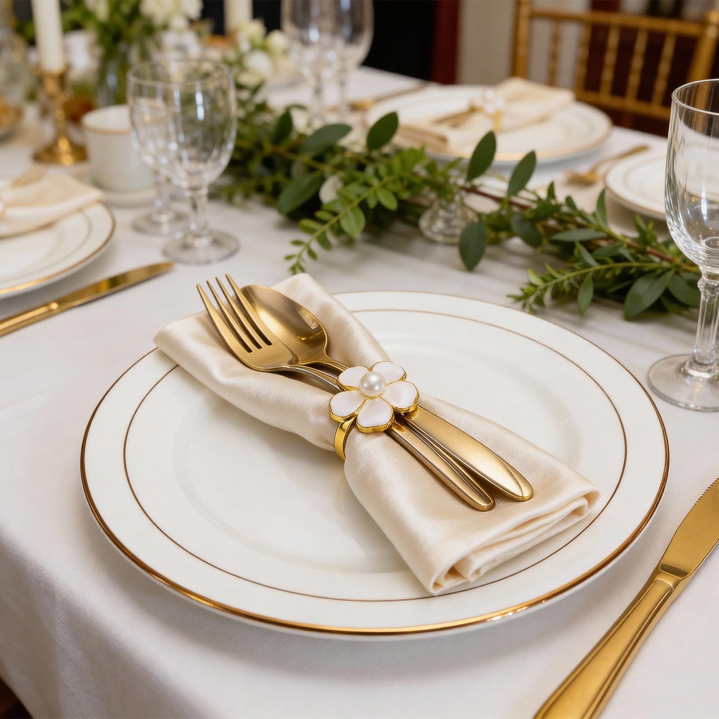 BEAVOING White Flower Napkin Rings Set of 12, Holiday Gold Peal Napkin Ring Holders for Dinner Setting Decoration, Wedding, Baby Shower,Easter, Thanksgiving, Christmas, Party