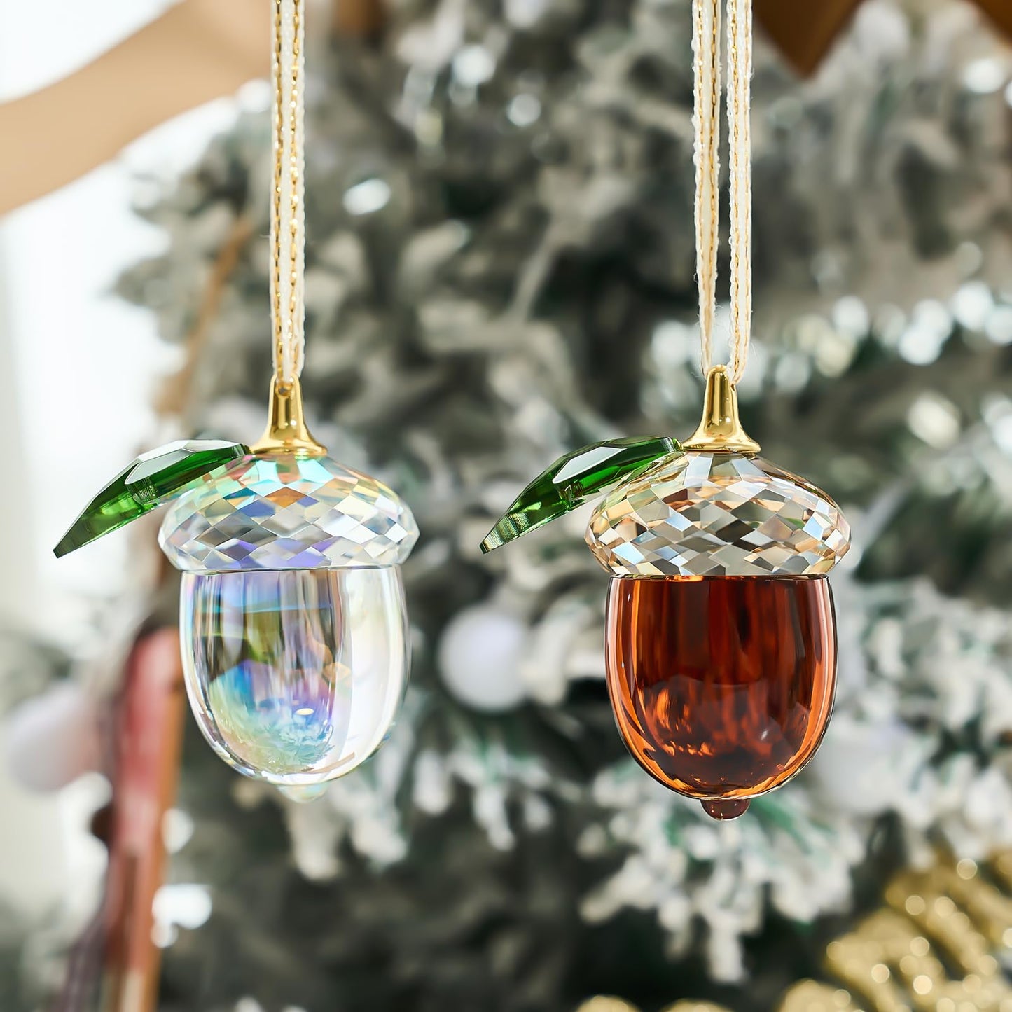 Crystal Acorn Christmas Tree Hanging Ornament Glass Acorn Hanging Ornament Transparent Sun Catcher for Home Window Outdoor Garden