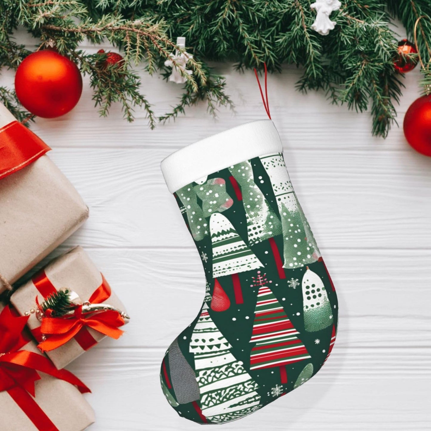 HJKTVDRQ Christmas Trees Print Classic Decorative Socks Stylish Traditional Christmas,Luxurious Gift for Festive Season
