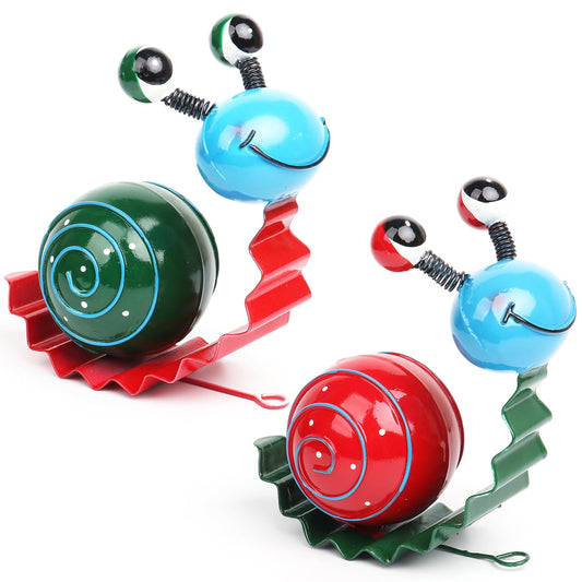 Cruis Cuka Metal Garden Decor Cute Snail Yard Art Outdoor Lawn Patio Ornament Fence Decorations for Outside - Set of 2(Red,Green)