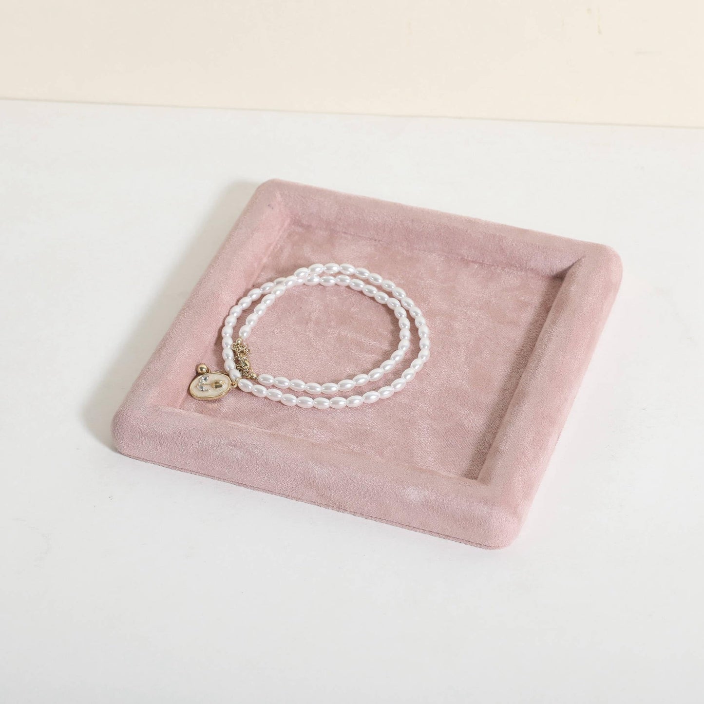 GemeShou Square velvet Jewerly display tray, Jewelry storage organizer plate, Empty Jewelry showcase tray for Necklace Bracelet Ring Earring display stand holder (Pink-Medium, 5.9 x 5.9 in)