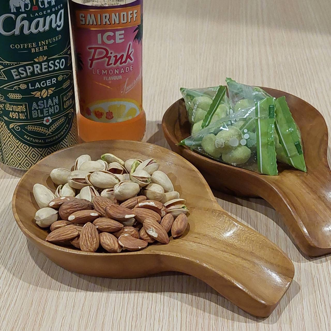 Cozinest Spoon Rest for Stove Top, Teak Wood Spoon Holder for Countertop, Ceramic Spoon Rest for Kitchen Counter, Serving Platter Décor Display Fruit Snacks Appetizer Wood Green Leaf (Wood)