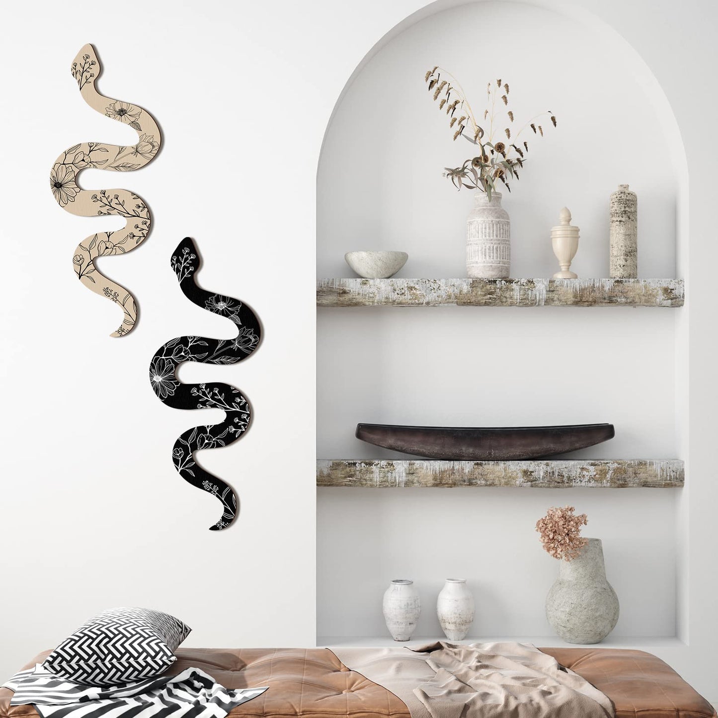 Gerrii Set of 2 Earthy Room Decor Wall Art Boho Witchy Wooden Snake Decor Natural Aesthetic Wall Hanging Boho Art for Apartment Bedroom Living Room(Crawl)