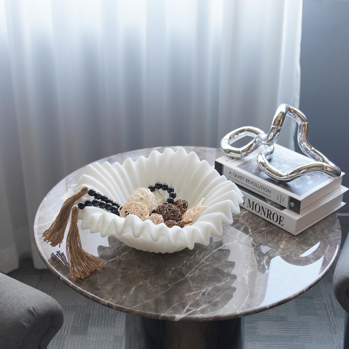 Braxio Coastal Home Decor Bundle - Seashell Planter Pot & Fluted Fruit Bowl Set - Resin Bathroom Shelf & Kitchen Counter Decor for Beach House, Wedding Gift (12.25" & 12" Sizes)