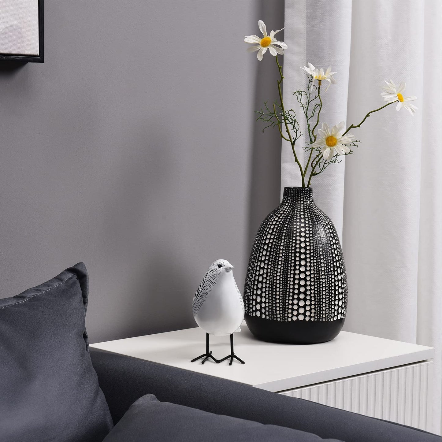 Quoowiit Bird Figurine, Modern Sculpture and Statues for Home Decor, Animal Statues for Bookshelf, Table, Entryway, Fireplace, Resin Decorative Sculpture with Chic Polka Dots Art Design (White)