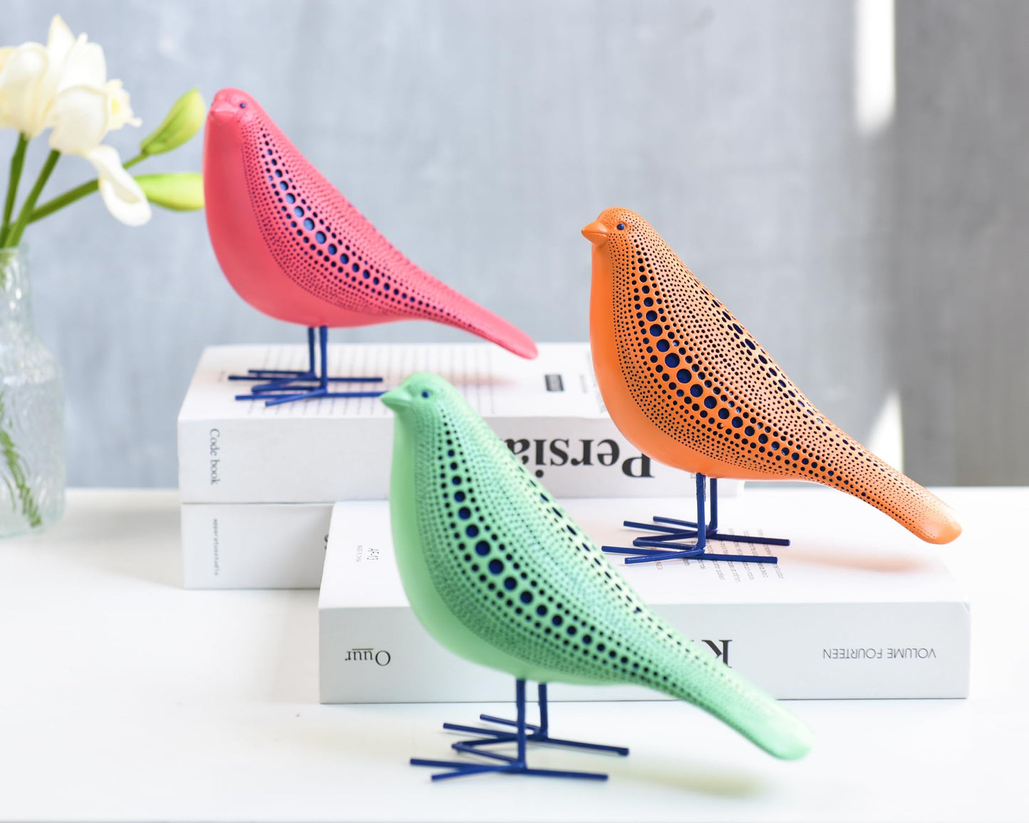 Quoowiit Bird Figurine, Modern Sculpture and Statues for Home Decor, Animal Statues for Bookshelf, Table, Entryway, Fireplace, Resin Decorative Sculpture with Chic Polka Dots Art Design (Orange)