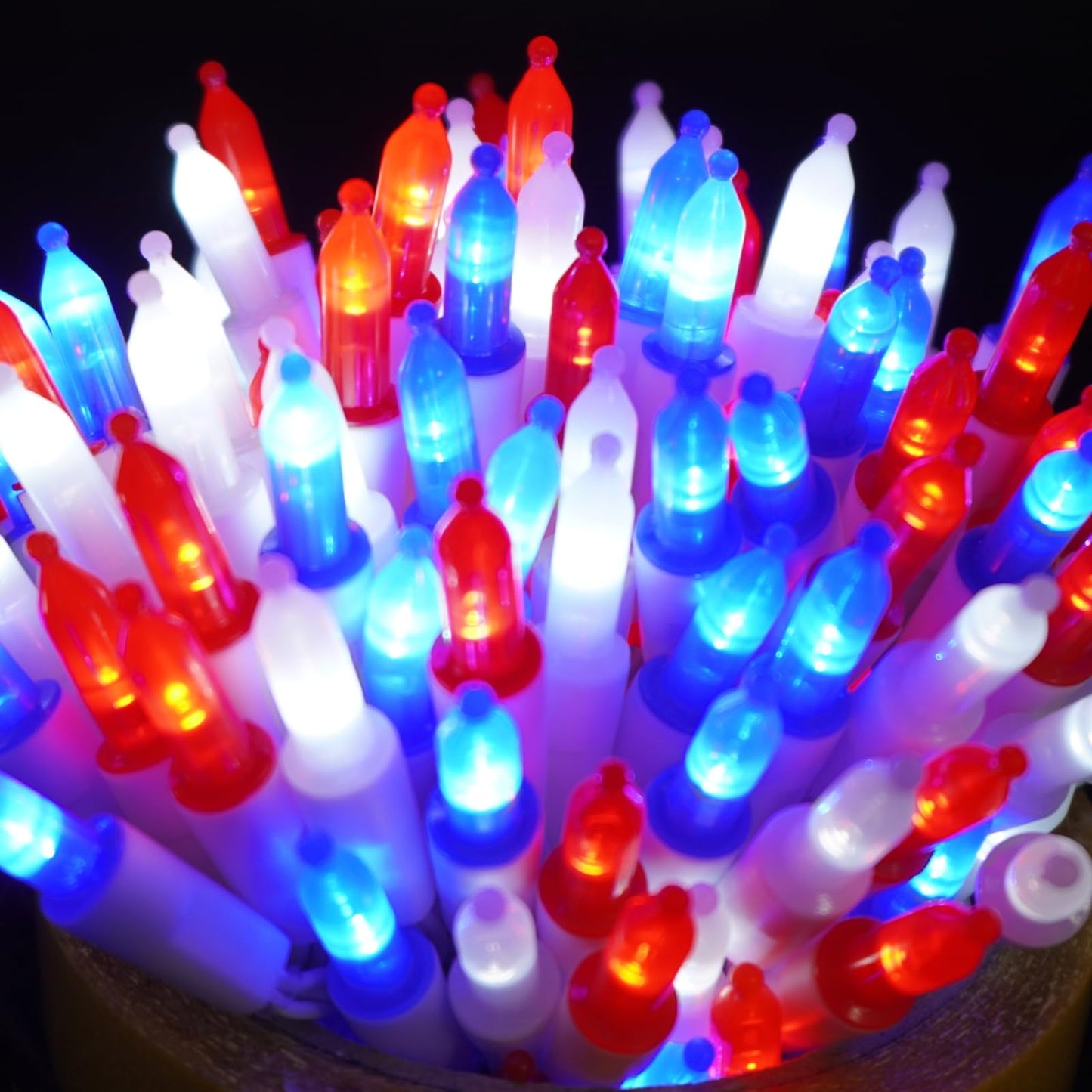 Couah 2 Pack 100 LED 38.4FT Red White and Blue Lights Battery Operated, Patriotic 4th of July Lights 8 Modes-Timer Indoor Outdoor Party Patriotic Memorial Day Independence 4th of July Decorations