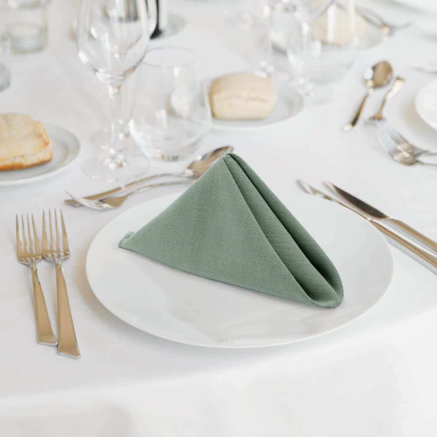 keypan Sage Green Cloth Napkins Washable, Linen Cotton Table Rustic Fabric Napkin Bulk with Fringe for Thanksgiving Dinner Wedding Party Set of 8 17x17 inch